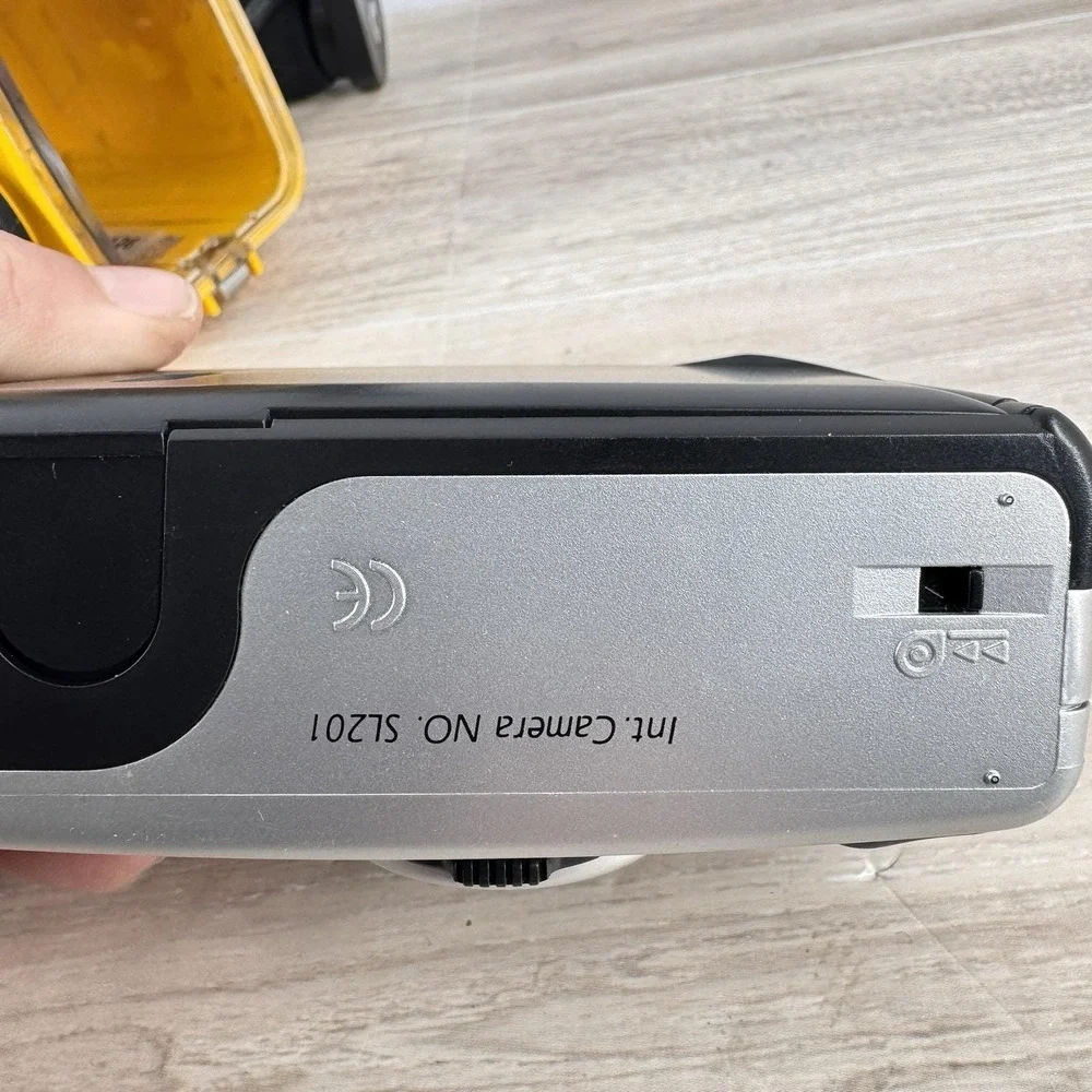 SeaLife ReefMaster‎ RC SL201 35mm Underwater Film Camera Housing Strobe